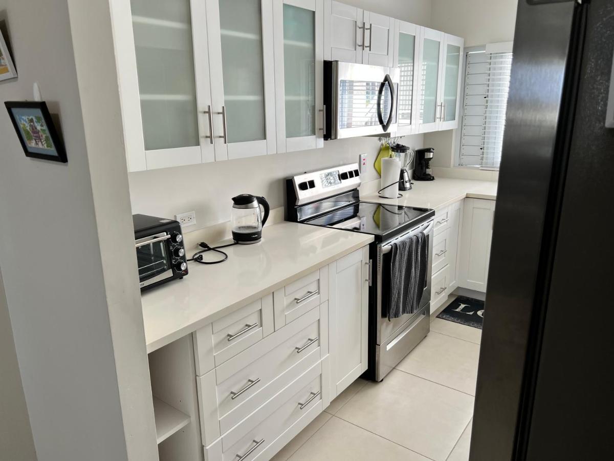 Ocho Rios Ocean Escape Apartment Richmond Bagian luar foto