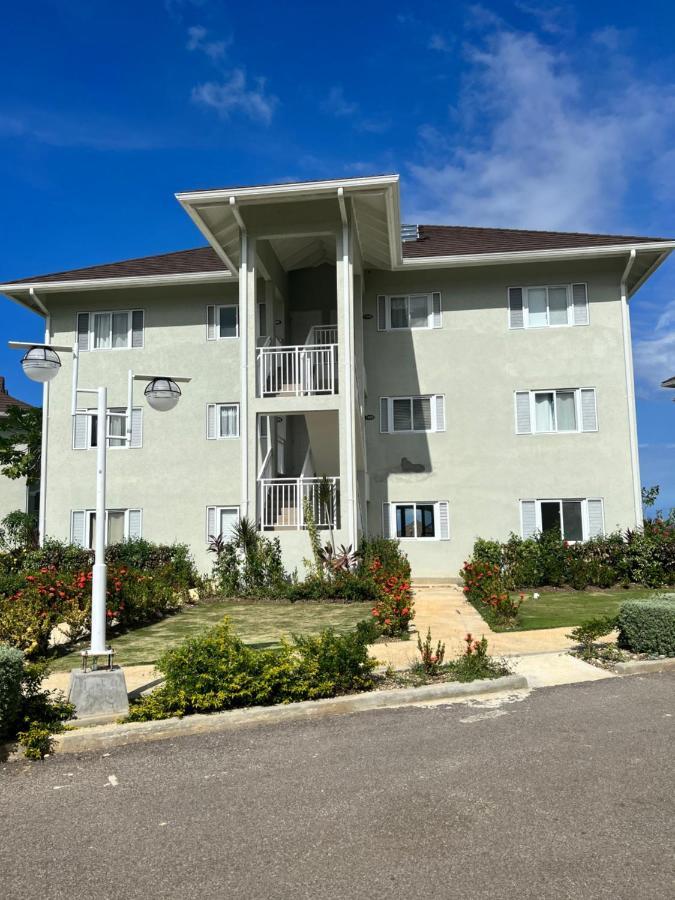 Ocho Rios Ocean Escape Apartment Richmond Bagian luar foto